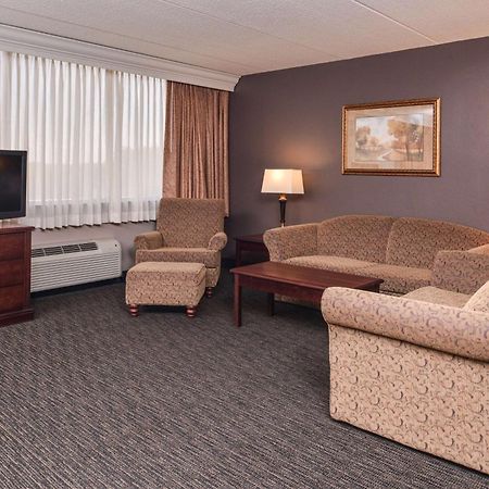 Best Western Plus Kelly Inn Saint Cloud Exterior photo