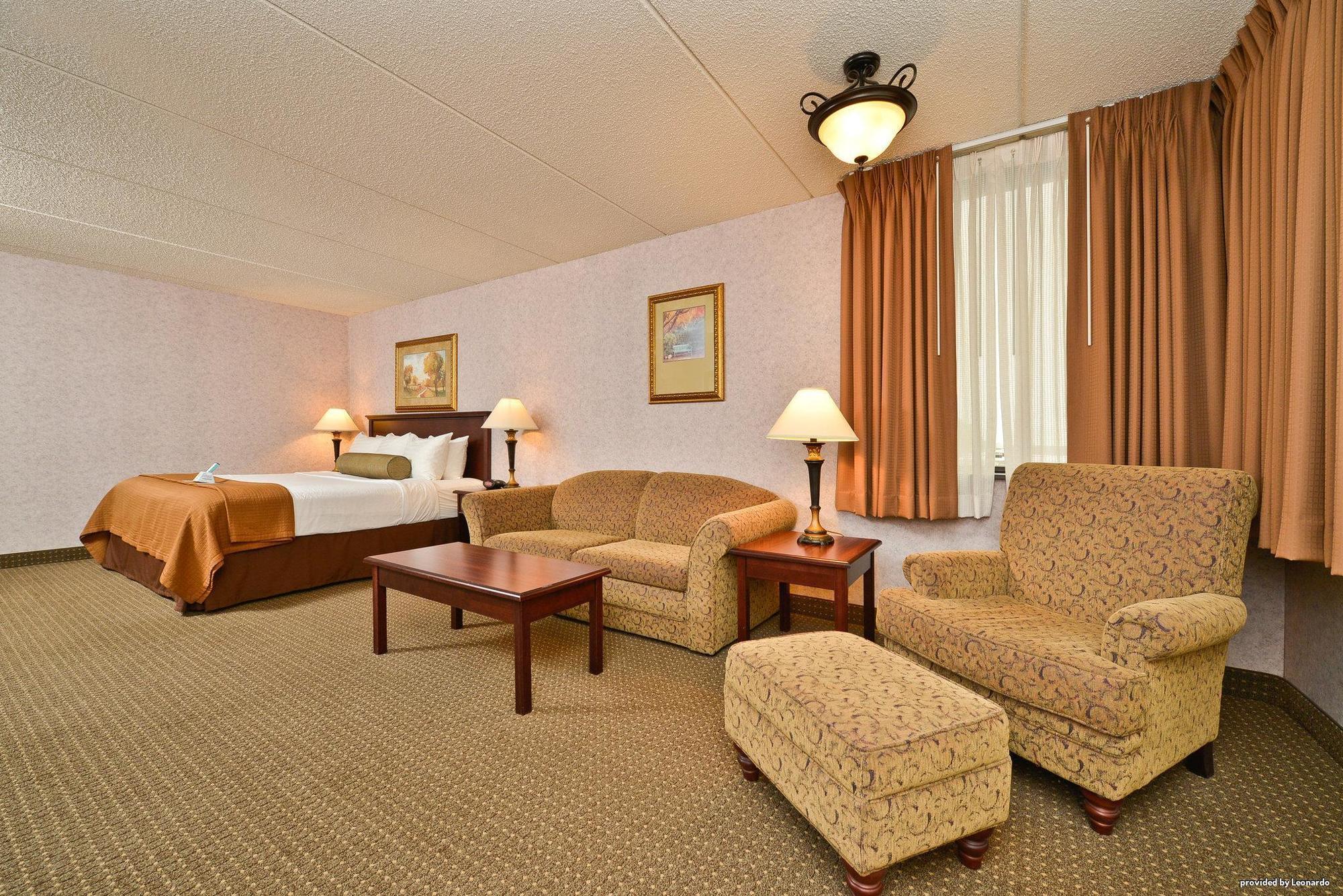 Best Western Plus Kelly Inn Saint Cloud Exterior photo